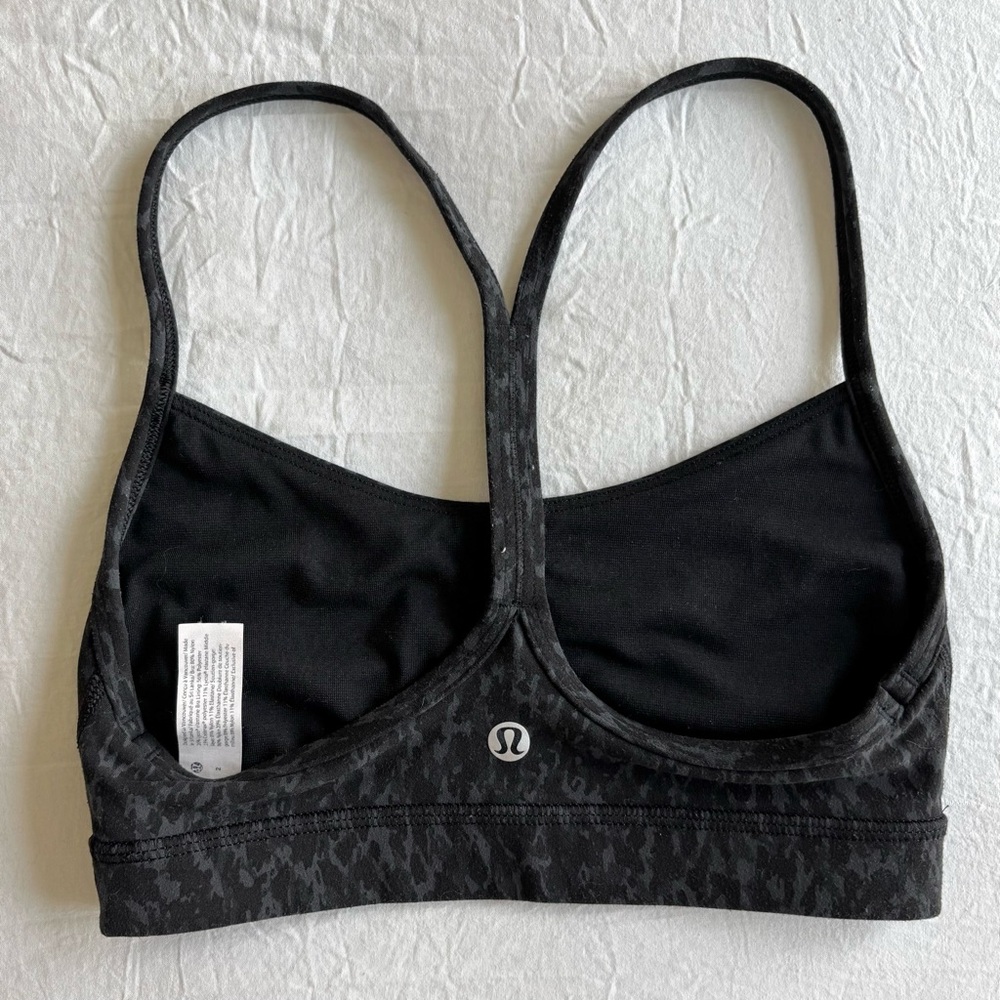 Lululemon flow y bra - Picture 2 of 4